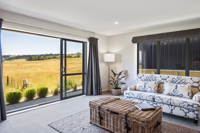 Photo of property in 17 Mayfly Grove, Nukuhau, Taupo, 3330