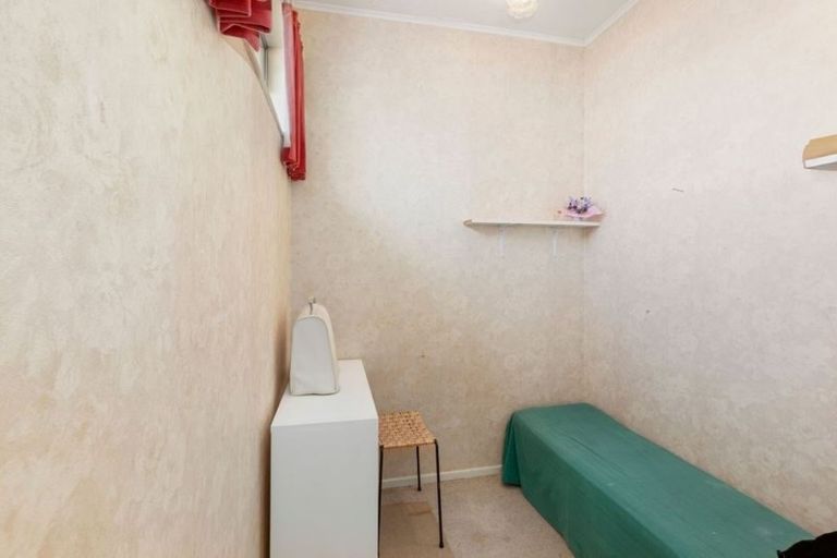 Photo of property in 2/382 Stokes Valley, Stokes Valley, Lower Hutt, 5019