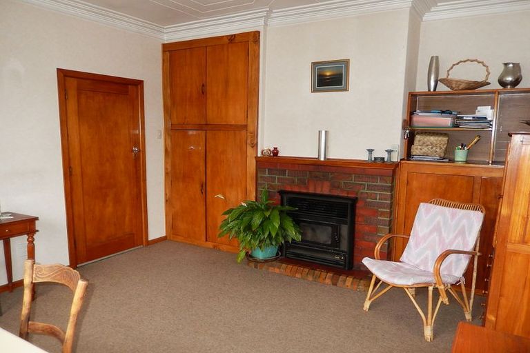 Photo of property in 2 Lea Street, Oamaru North, Oamaru, 9400