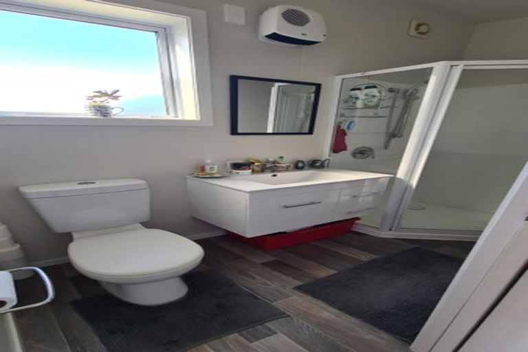 Photo of property in 11 Church Street, Riverton/aparima, Riverton, 9822
