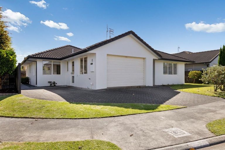 Photo of property in 5 Montrose Place, Pyes Pa, Tauranga, 3112