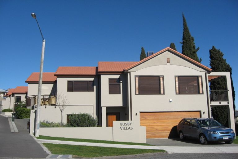 Photo of property in Villa 3, 14c Busby Hill, Havelock North, 4130