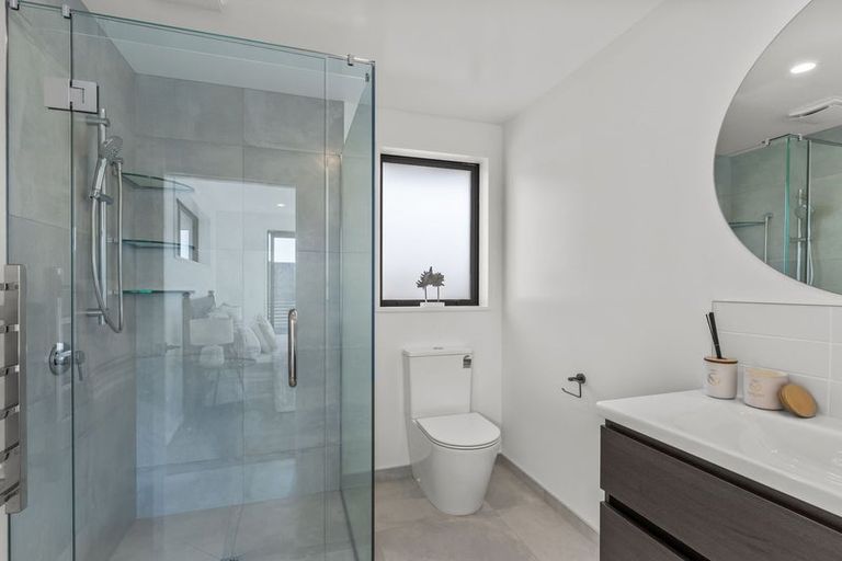 Photo of property in 16 Eccles Place, Halswell, Christchurch, 8025