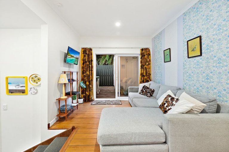 Photo of property in 1a Valley Road, Mount Maunganui, 3116