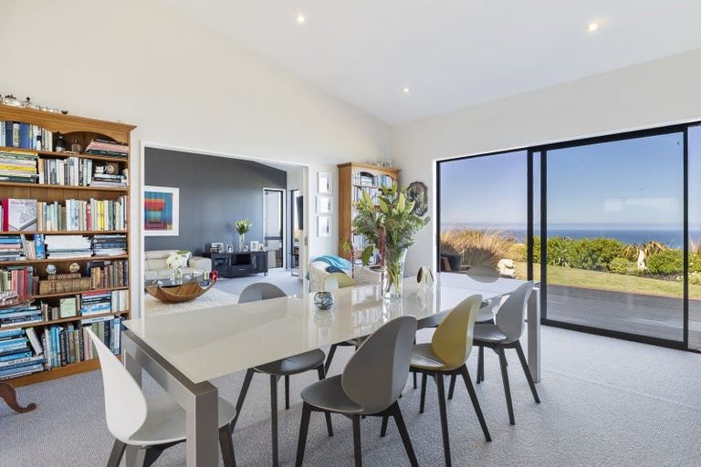 Photo of property in 25 Highgrove, Saint Clair, Dunedin, 9012