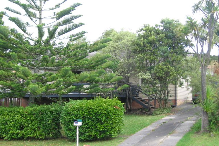 Photo of property in 40 Dolbear Street, Titirangi, Auckland, 0604