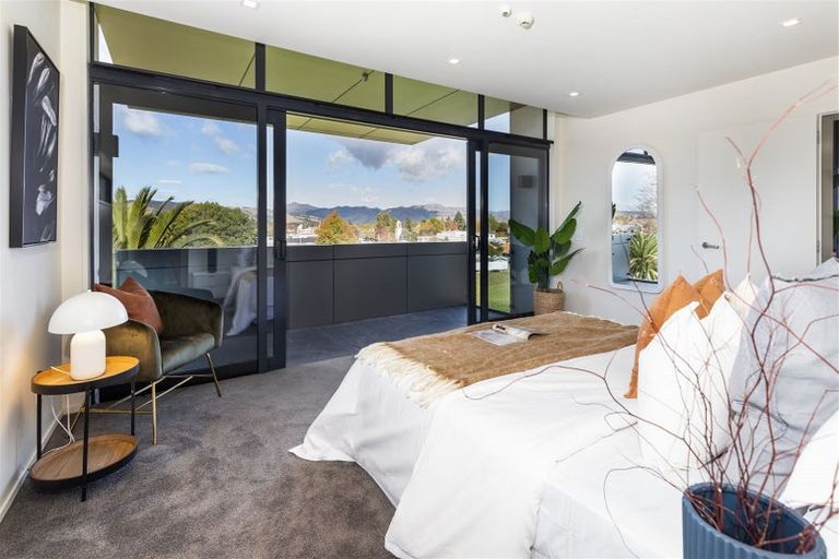 Photo of property in Youell House, 1/1 Hutcheson Street, Mayfield, Blenheim, 7201