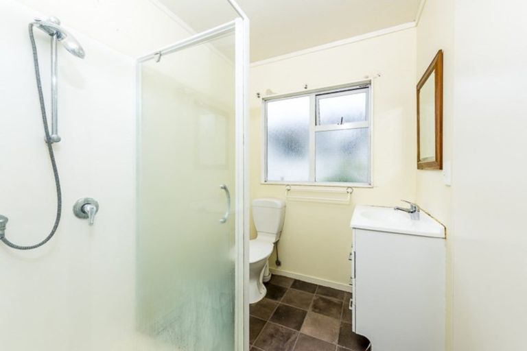 Photo of property in 8 Karepo Crescent, Ranui, Auckland, 0612