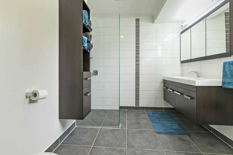 Photo of property in 23 Applemoors Way, Riverhead, 0820