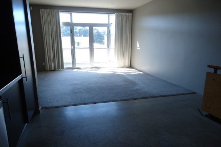 Photo of property in Mondrian Townhouses, 6/24 Hanson Street, Mount Cook, Wellington, 6021