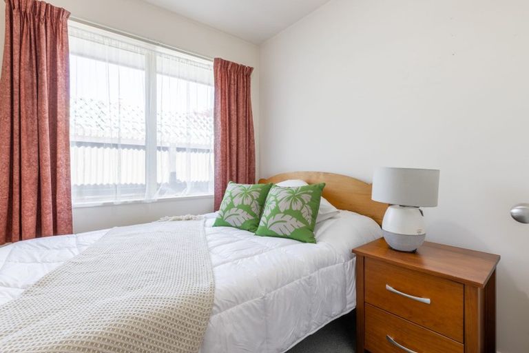 Photo of property in 1 Sabys Road, Halswell, Christchurch, 8025