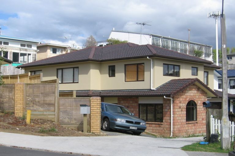 Photo of property in 2b Bayside Drive, Browns Bay, Auckland, 0630