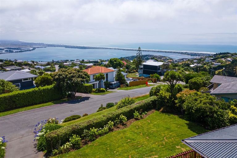 Photo of property in 6 Madeley Road, Mount Pleasant, Christchurch, 8081