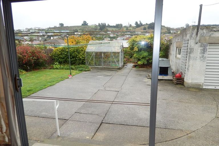 Photo of property in 2 Lea Street, Oamaru North, Oamaru, 9400