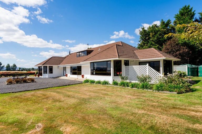 Photo of property in 651 Centre Road, Momona, Outram, 9073