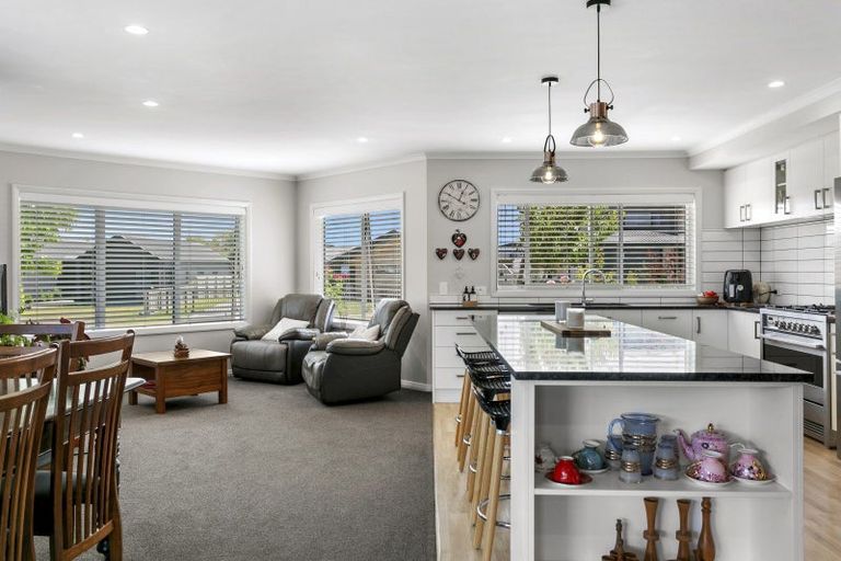 Photo of property in 72 Victory Drive, Wharewaka, Taupo, 3330