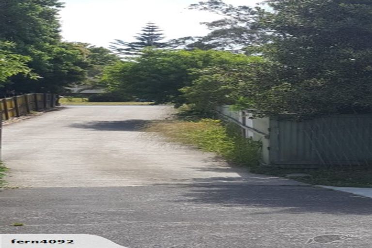 Photo of property in 337 Roscommon Road, Clendon Park, Auckland, 2103