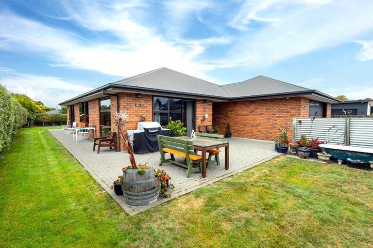 Photo of property in 23 Harris Place, Temuka, 7920