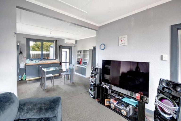 Photo of property in 38 Loyalty Street, Forbury, Dunedin, 9012