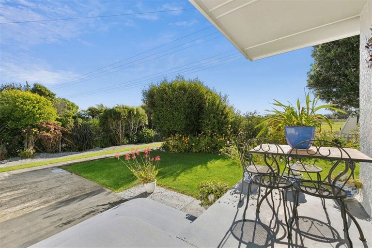 Photo of property in 684 Abel Tasman Drive, Clifton, Takaka, 7183