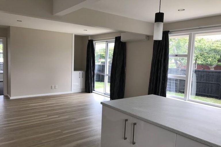 Photo of property in 38 Whitby Street, Burnside, Christchurch, 8053