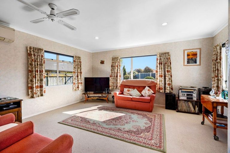 Photo of property in 2/166 Guppy Road, Taradale, Napier, 4112