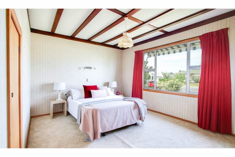 Photo of property in 410 Massey Street, Akina, Hastings, 4122