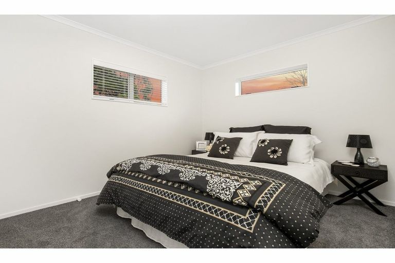 Photo of property in 72a Henwood Road, Mangere East, Auckland, 2024