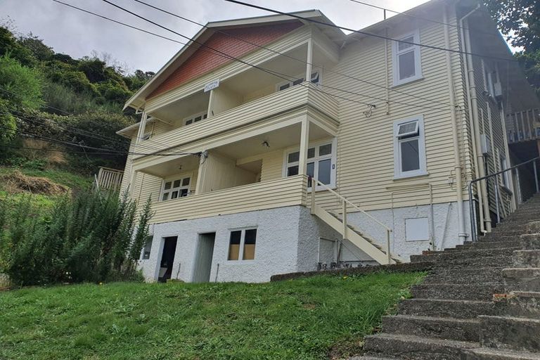 Photo of property in 21 Essex Street, Aro Valley, Wellington, 6021