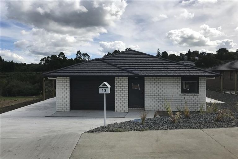 Photo of property in 13 Brunner Terrace, Te Kamo, Whangarei, 0112