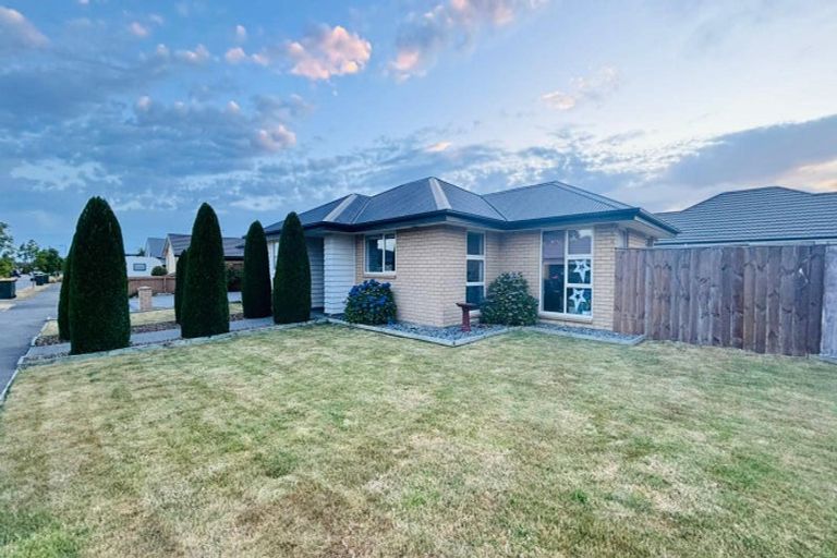 Photo of property in 27 Lignite Drive, Rolleston, 7614