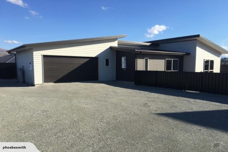 Photo of property in 7 Greenfield Place, Twizel, 7901