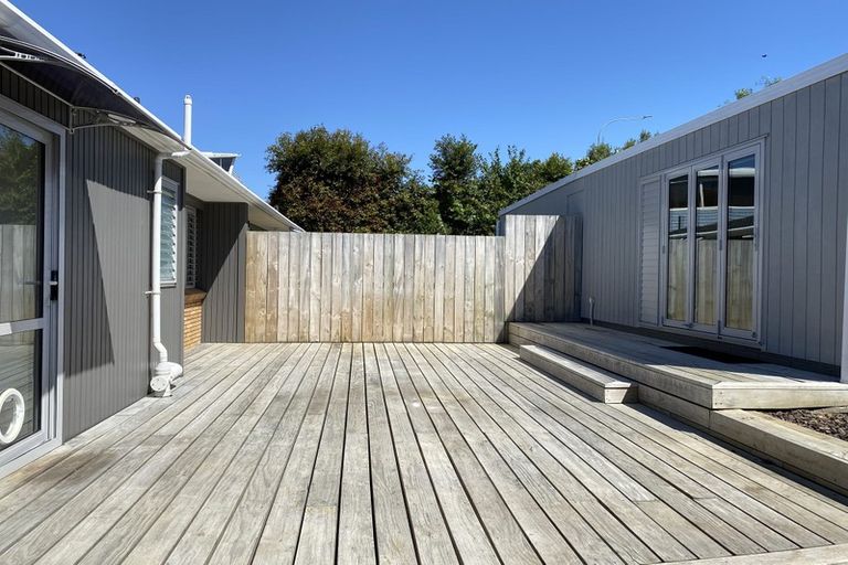 Photo of property in 2/6 Poseidon Place, Half Moon Bay, Auckland, 2012
