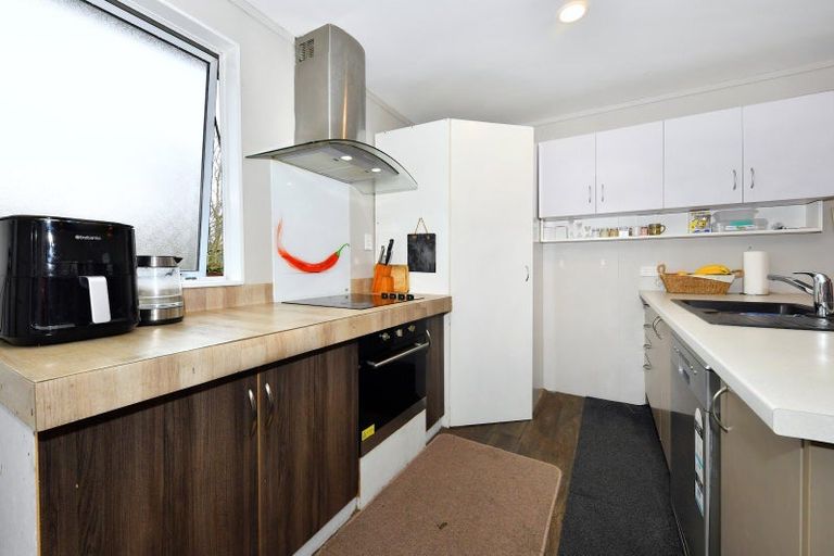 Photo of property in 2/98 Neill Street, Hornby, Christchurch, 8042