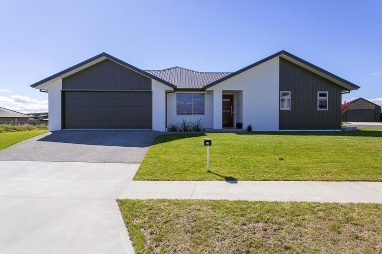 Photo of property in 19 Wai Terrace, Wharewaka, Taupo, 3330