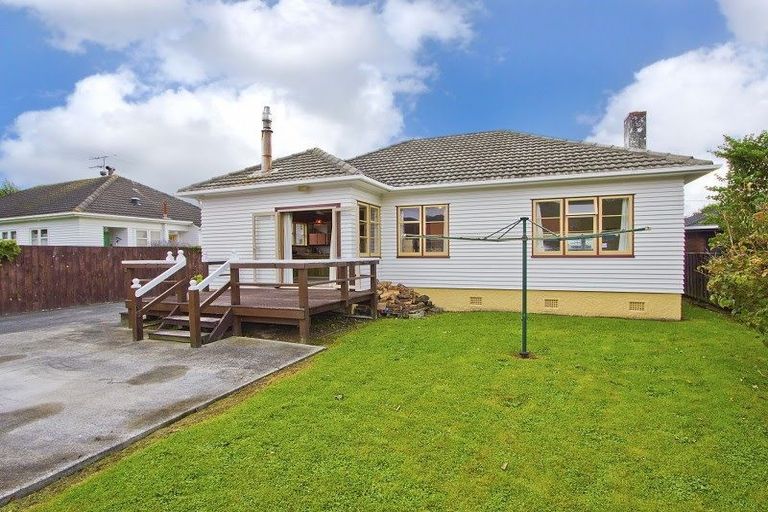 Photo of property in 78 Hall Crescent, Epuni, Lower Hutt, 5011