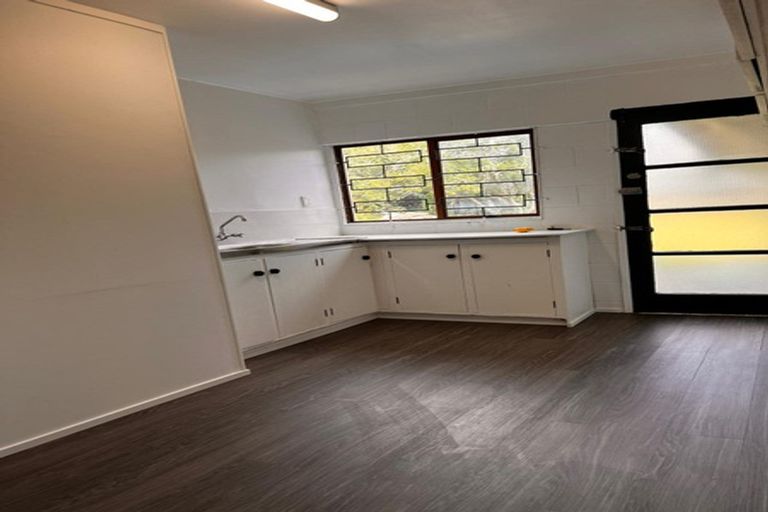 Photo of property in 123 Redoubt Road, Goodwood Heights, Auckland, 2105