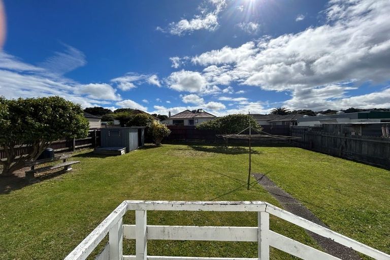 Photo of property in 45 Main Road, Titahi Bay, Porirua, 5022