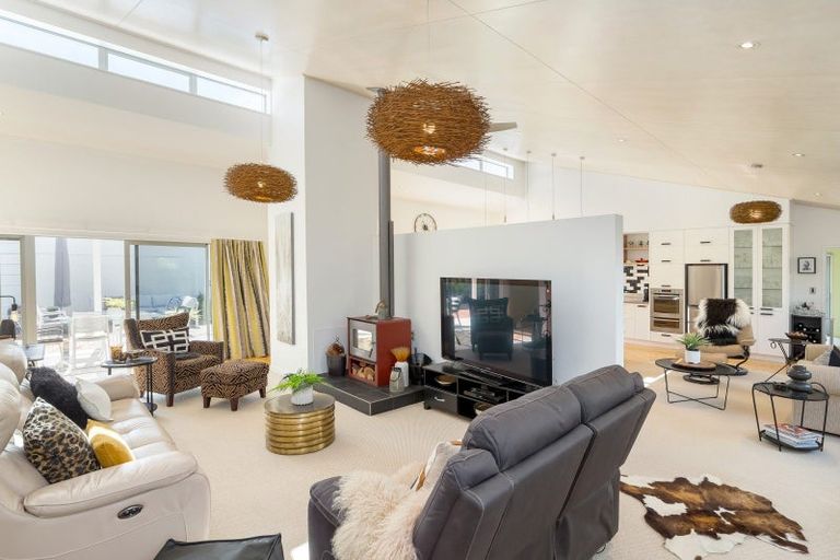 Photo of property in 37 Reading Street, Greytown, 5712