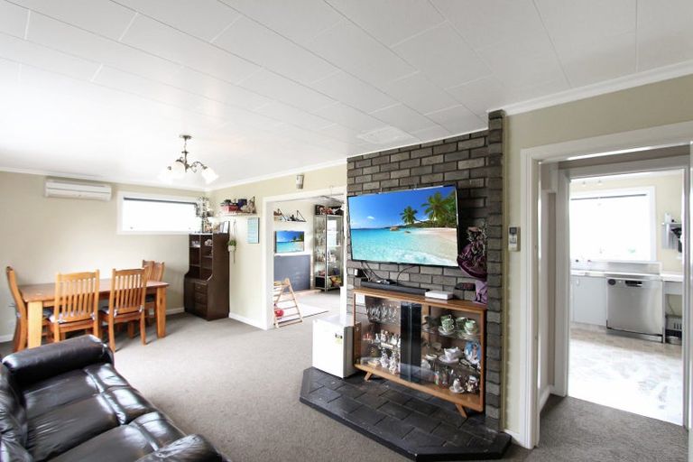 Photo of property in 12 Tui Street, Pahiatua, 4910