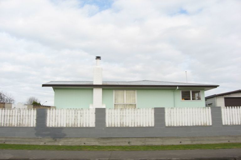 Photo of property in 19 Walton Way, Flaxmere, Hastings, 4120