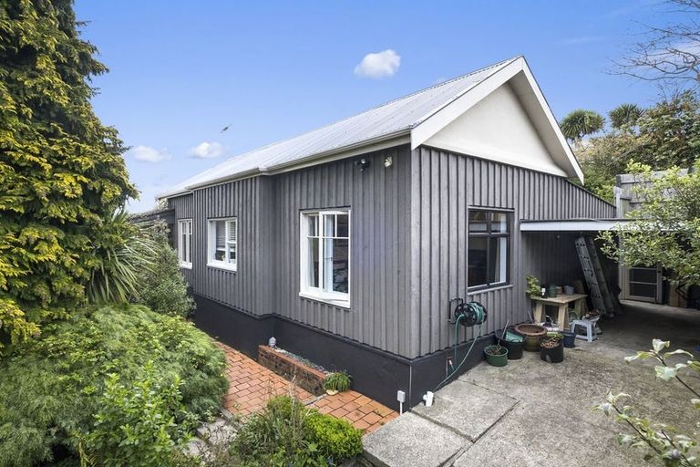 Photo of property in 23a Jellicoe Crescent, Kaikorai, Dunedin, 9010