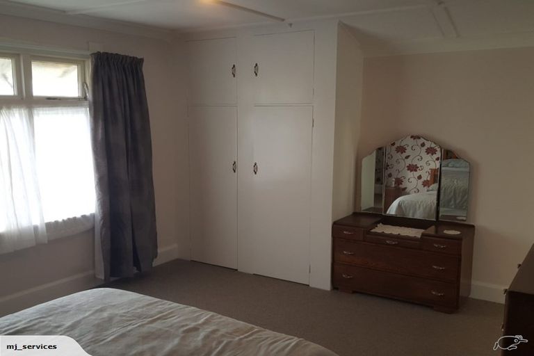 Photo of property in 75 Gonville Avenue, Gonville, Whanganui, 4501