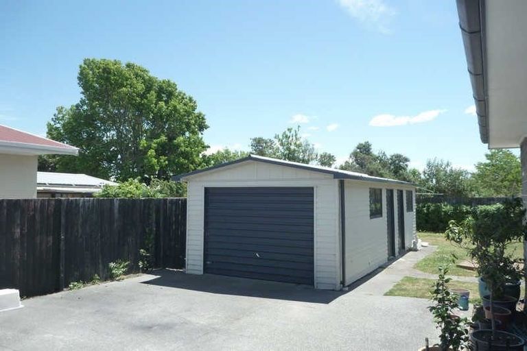 Photo of property in 79 Woolley Street, Avondale, Christchurch, 8061