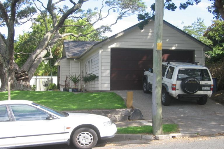 Photo of property in 9 Mozeley Avenue, Devonport, Auckland, 0624