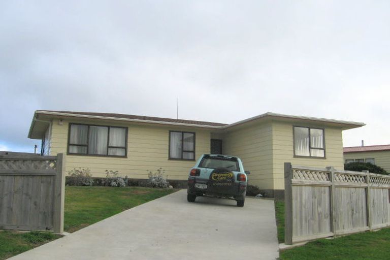 Photo of property in 1 Maraval Crescent, Grenada Village, Wellington, 6037