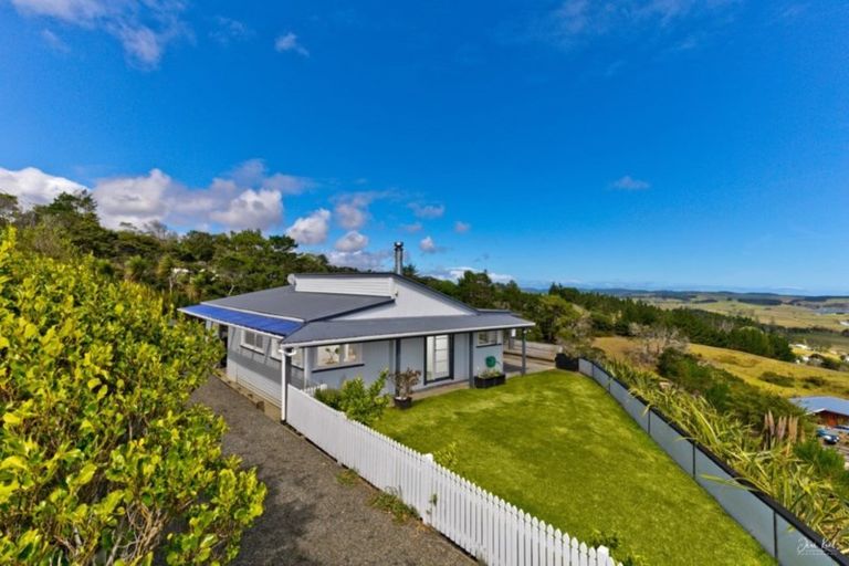 Photo of property in 80 Wishart Road, Helensville, 0875