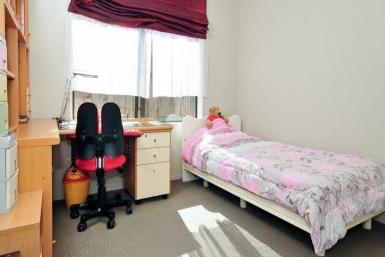 Photo of property in 44 Wiltshire Drive, Huntington, Hamilton, 3210