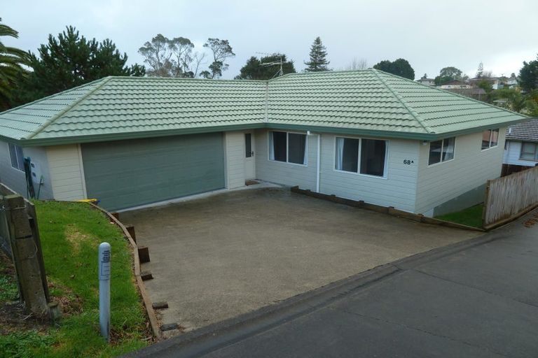 Photo of property in 68a Awaroa Road, Sunnyvale, Auckland, 0612