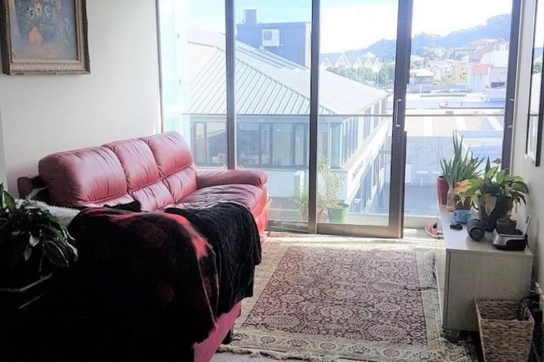 Photo of property in Forte Apartments, 54/13 College Street, Te Aro, Wellington, 6011